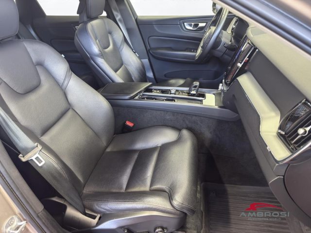 VOLVO XC60 B4 AUTOMATICO PLUS DARK - AUTOCA - foto 11