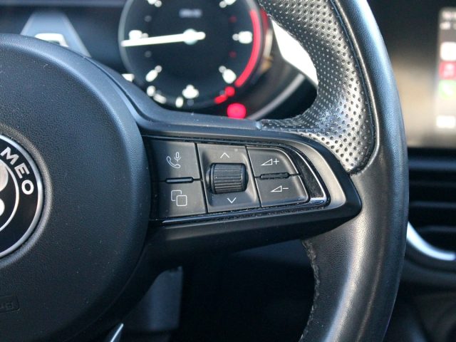 ALFA ROMEO GIULIA VELOCE Q4 210CV ?F1 PELLE CAM UN - foto 35