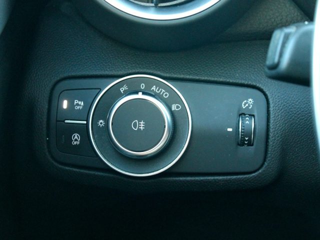 ALFA ROMEO GIULIA VELOCE Q4 210CV ?F1 PELLE CAM UN - foto 37