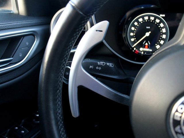 ALFA ROMEO GIULIA VELOCE Q4 210CV ?F1 PELLE CAM UN - foto 38