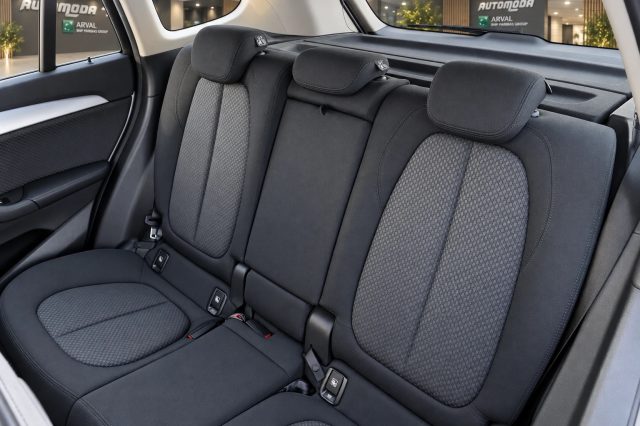 BMW X1 SDRIVE25E BUSINESS ADVANTAGE - foto 12