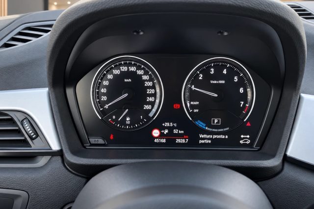 BMW X1 SDRIVE25E BUSINESS ADVANTAGE - foto 10