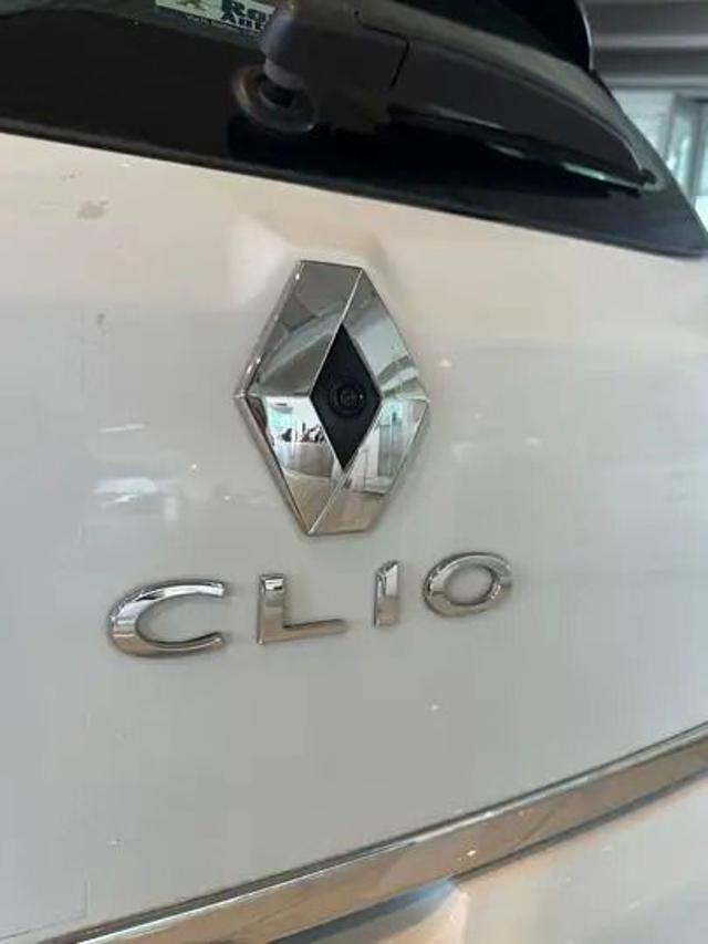 RENAULT CLIO 1.5 DCI 8V 90CV START&STOP 5 POR - foto 11