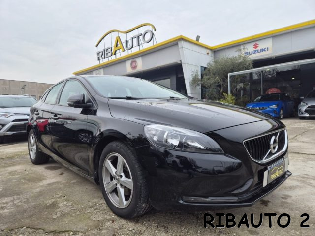 VOLVO V40 D2 INSCRIPTION - foto 13