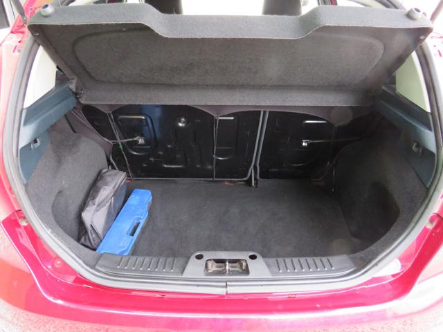 FORD FIESTA 1.4 5 PORTE BZ.- GPL TITANIUM - foto 22