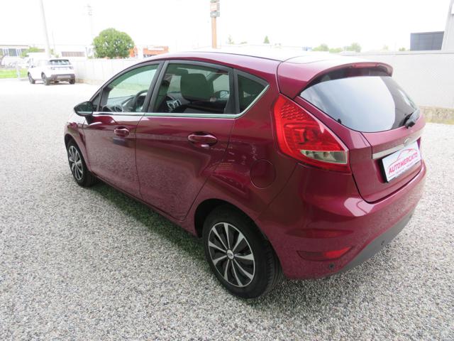 FORD FIESTA 1.4 5 PORTE BZ.- GPL TITANIUM - foto 8