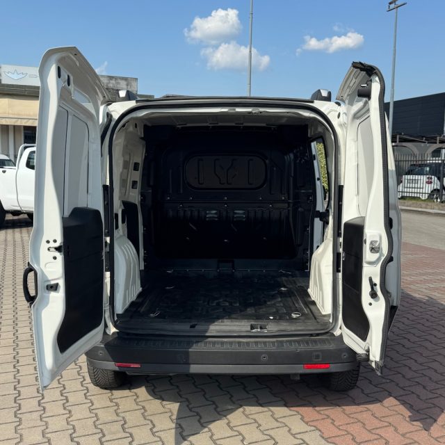 FIAT DOBLO 1.6 MJET 105CV PC-TN CARGO BUSIN - foto 11