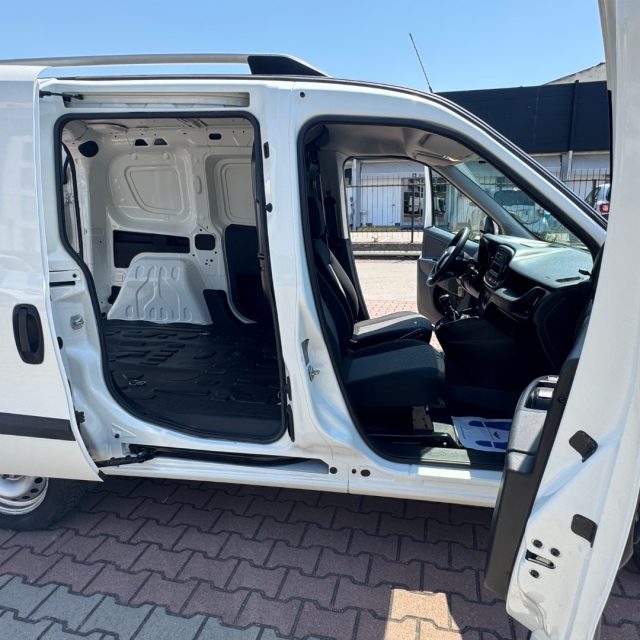 FIAT DOBLO 1.6 MJET 105CV PC-TN CARGO BUSIN - foto 13
