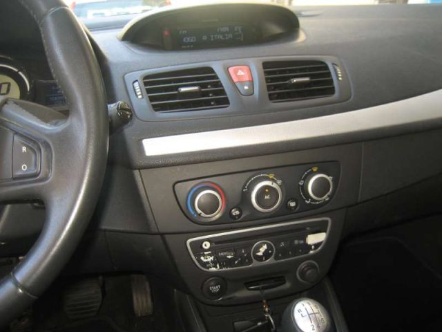 RENAULT MEGANE 1.5 DCI 110CV DYNAMIQUE - foto 2