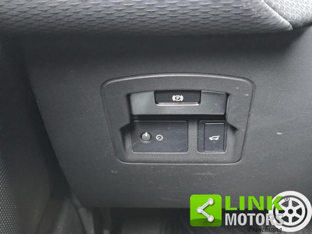 LAND ROVER RANGE ROVER VELAR 2.0D I4 180 CV S FULL BLACK - foto 31