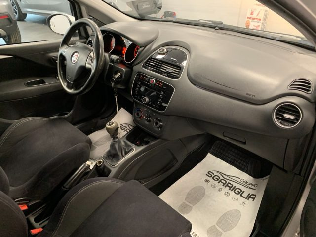 FIAT PUNTO 1.4 METANO NATURAL POWER LOUNGE - foto 11