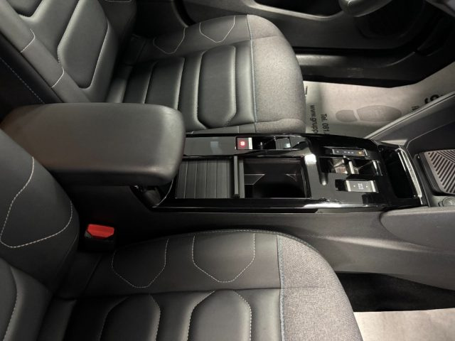 CITROEN C4 1.5 DIESEL EAT8 MAX AUTOMATICO - foto 24