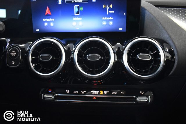MERCEDES-BENZ GLA 200 D AUTOMATIC PROGRESSIVE ADVANCED - foto 13