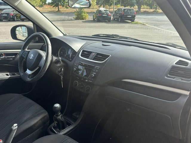 SUZUKI SWIFT 1.3 DDIS 5P. - foto 13