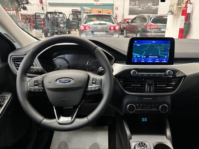 FORD KUGA 2.5 PLUG IN HYBRID 225 CV CVT 2W - foto 11