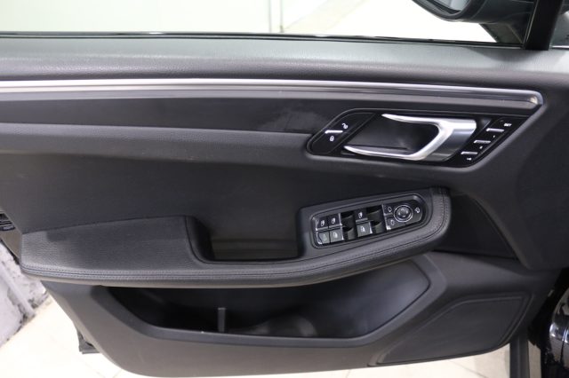 PORSCHE MACAN 2.0 NEW MODEL "" BELL1SS1MA"" SE - foto 25