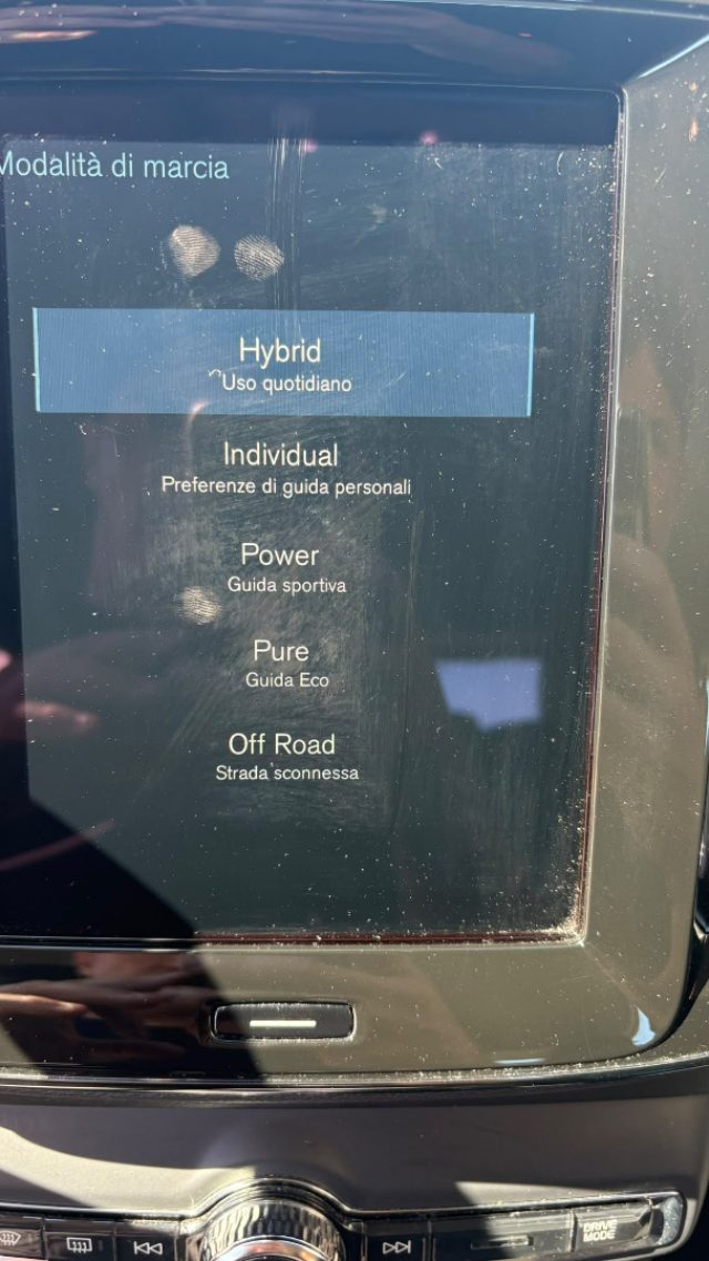 VOLVO XC40 T5 RECHARGE PLUG-IN HYBRID INSCR - foto 16