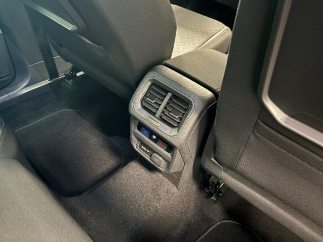 VOLKSWAGEN TIGUAN 1.6 TDI SPORT BLUEMOTION TECHNOL - foto 18