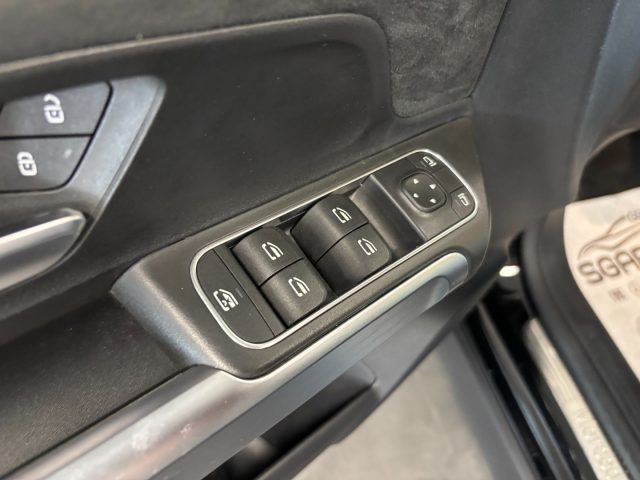 MERCEDES-BENZ GLB 200 D 7 POSTI AMG PREMIUM PLUS AUTOM - foto 32