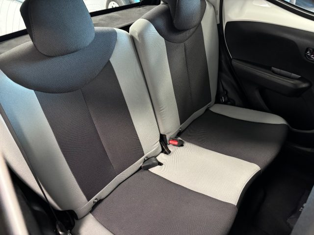 TOYOTA AYGO AUTOMATICA MMT 1.0 BENZINA 5 POR - foto 16