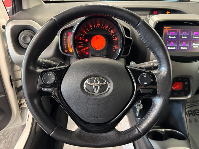 TOYOTA AYGO AUTOMATICA MMT 1.0 BENZINA 5 POR - foto 8