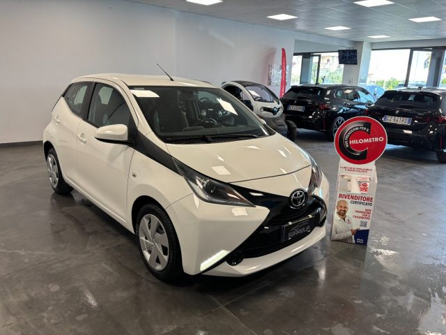 TOYOTA AYGO AUTOMATICA MMT 1.0 BENZINA 5 POR - foto 20
