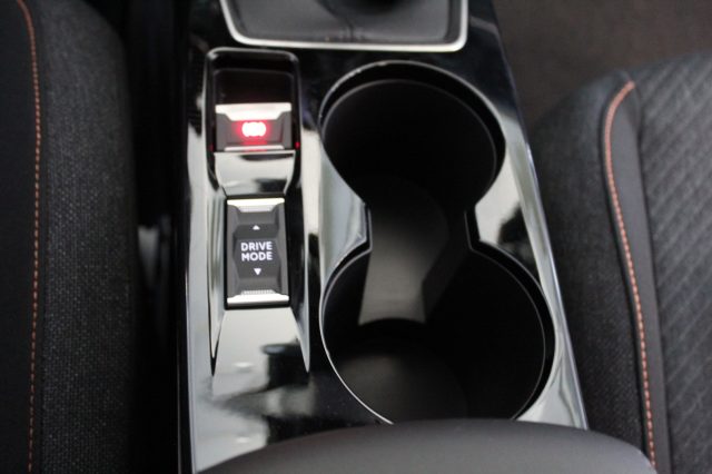 PEUGEOT 208 1.2 TURBO 100 CV BUSINESS KM0 MY - foto 21