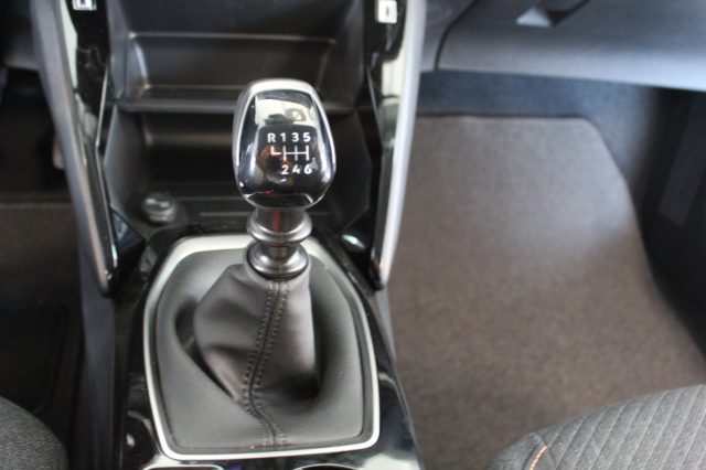 PEUGEOT 208 1.2 TURBO 100 CV BUSINESS KM0 MY - foto 22