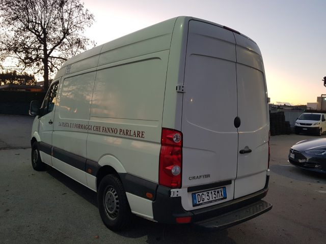 VOLKSWAGEN CRAFTER AUTOMATICO - foto 6