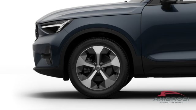 VOLVO XC40 B3 MILD HYBRID BENZINA PLUS DARK - foto 9