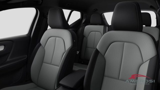 VOLVO XC40 B3 MILD HYBRID BENZINA PLUS DARK - foto 12