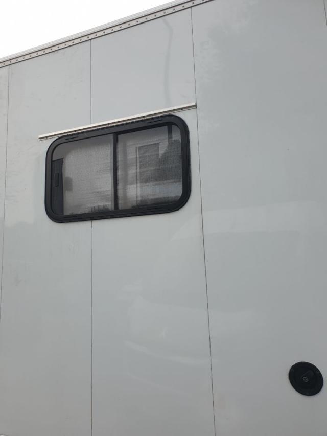 IVECO DAILY CAMPER 12K DI ANTICIPO E15K 30 R - foto 32
