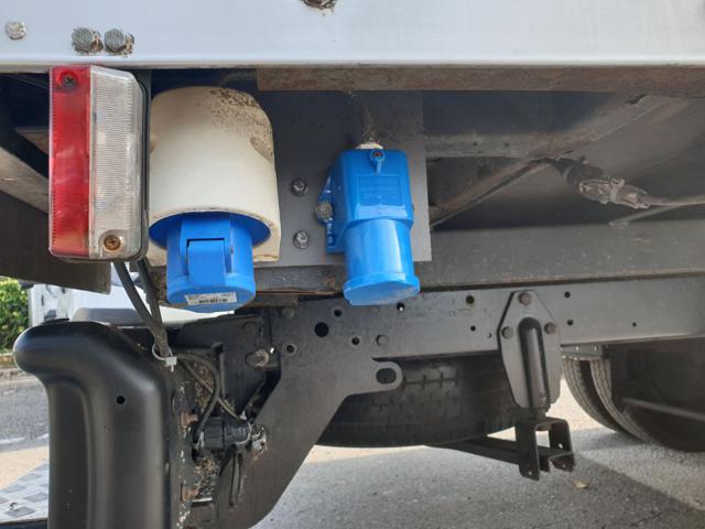 IVECO DAILY CAMPER 12K DI ANTICIPO E15K 30 R - foto 35