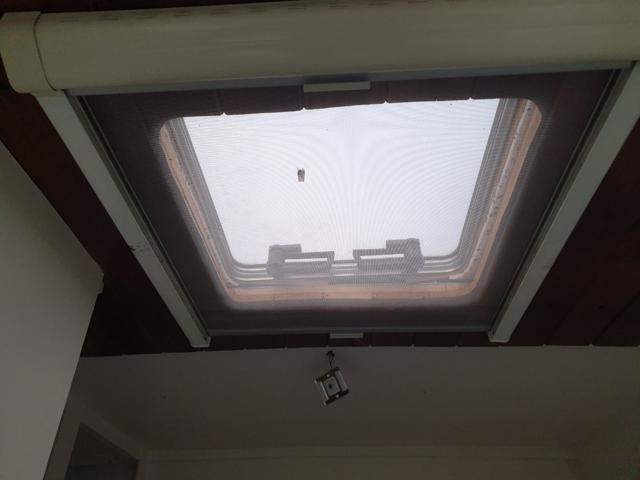 IVECO DAILY CAMPER 12K DI ANTICIPO E15K 30 R - foto 23