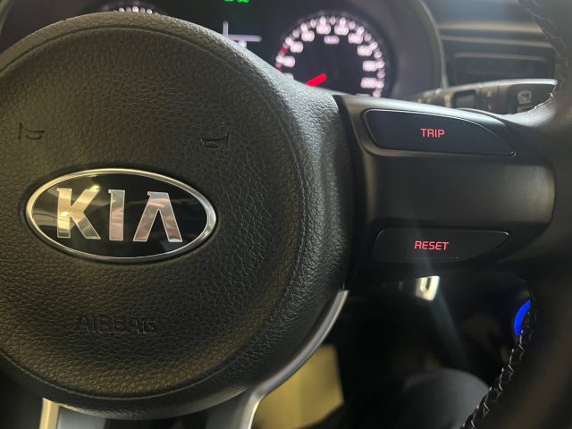 KIA RIO 1.2 MPI EVOLUTION - foto 9