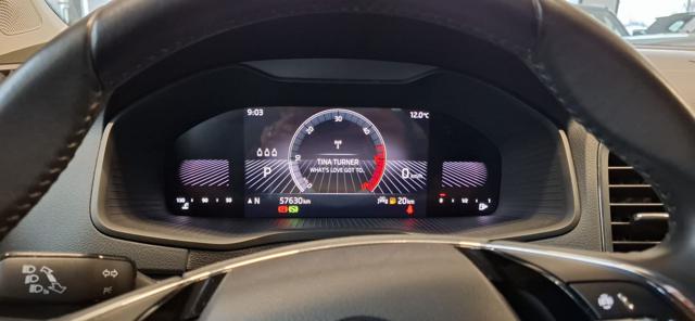 SKODA KAROQ 2.0 TDI - foto 13