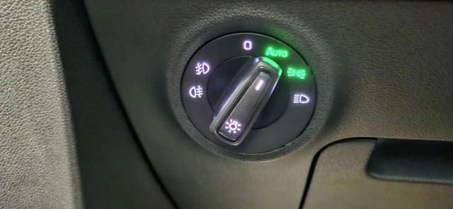 SKODA KAROQ 2.0 TDI - foto 14