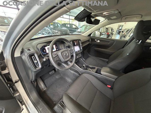 VOLVO XC40 ESSENTIAL - foto 16