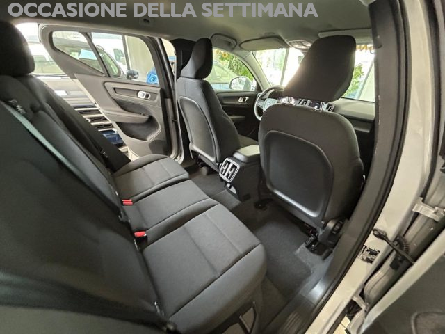 VOLVO XC40 ESSENTIAL - foto 14