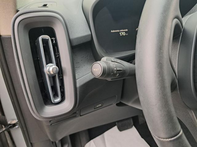 VOLVO XC40 ESSENTIAL - foto 7