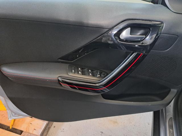 PEUGEOT 2008 100 GT LINE - foto 24