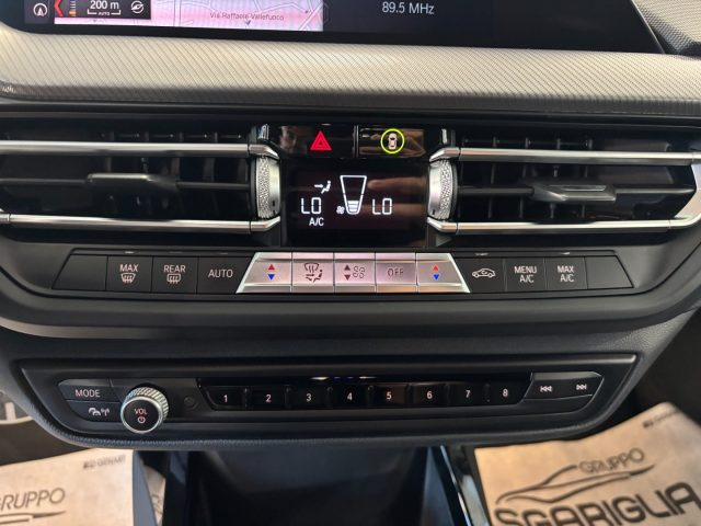 BMW 116 D MSPORT EXTERIOR STRAFULL AUTOM - foto 19