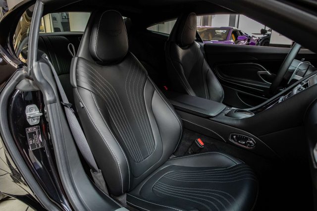 ASTON MARTIN DB 11 COUPE'|V8|360°VIEW|BRIGHT PAC - foto 10