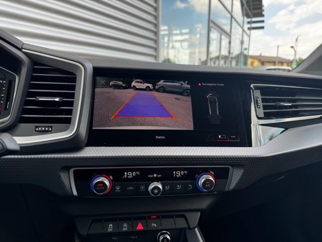 AUDI A1 SPORTBACK 30 TFSI S-TRONIC S LIN - foto 7
