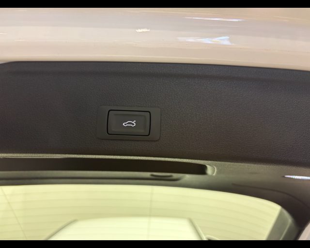 AUDI A4 AVANT 30 TDI MHEV S-TRONIC BUSIN - foto 9