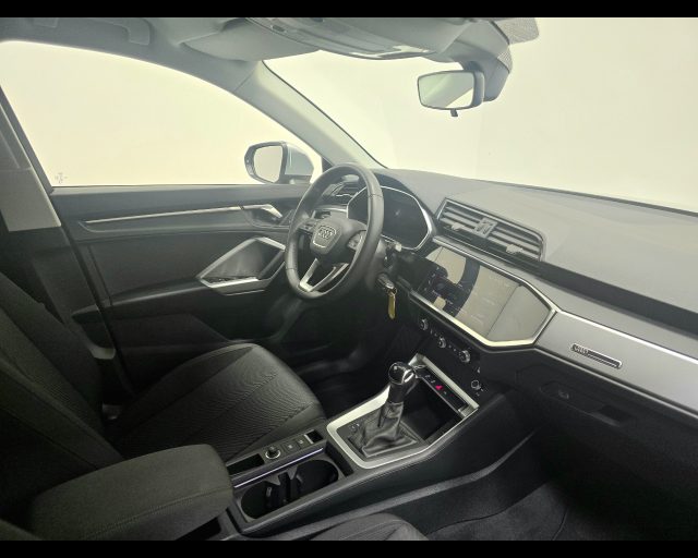 AUDI Q3 35 TDI S-TRONIC BUSINESS ADVANCE - foto 3