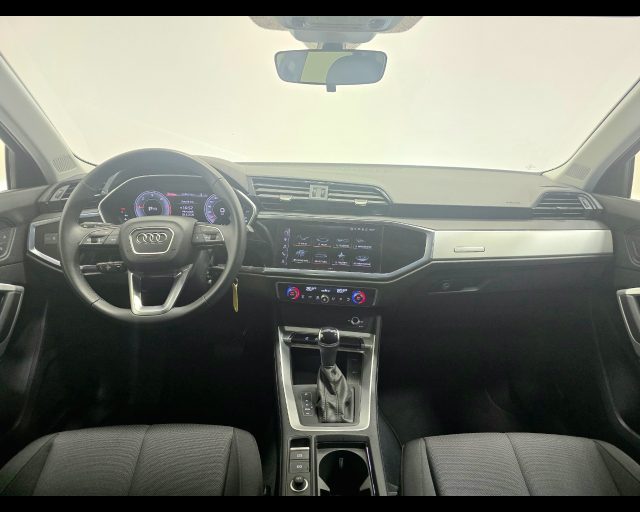 AUDI Q3 35 TDI S-TRONIC BUSINESS ADVANCE - foto 4