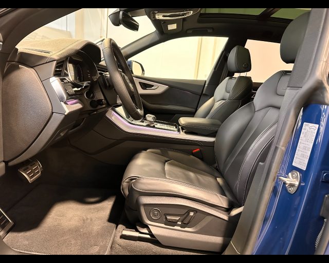 AUDI Q8 55 TFSI E TIPTRONIC QUATTRO S-LI - foto 9