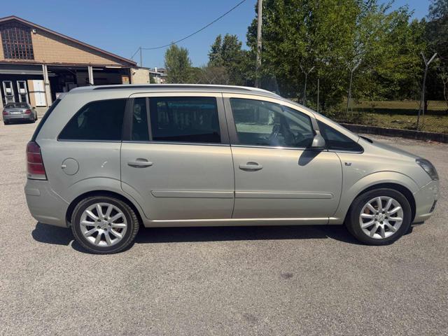 OPEL ZAFIRA 1.9 16V CDTI 150CV COSMO 7POSTI  - foto 32