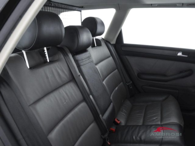 AUDI A6 2.5 TDI 180 CV QUATTRO - PER OPE - foto 11